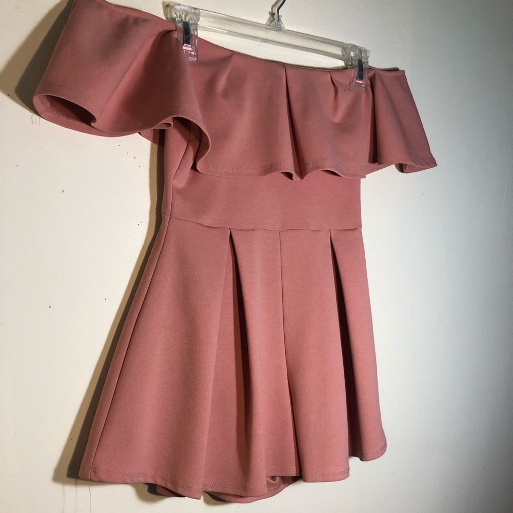 Off shoulder pink romper